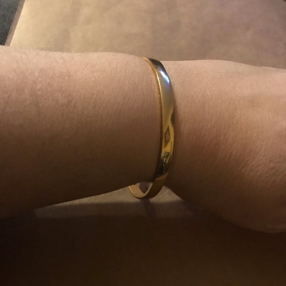 Kate Spade New York- “Heart of Gold”Bangle 8” - Picture 2 of 12